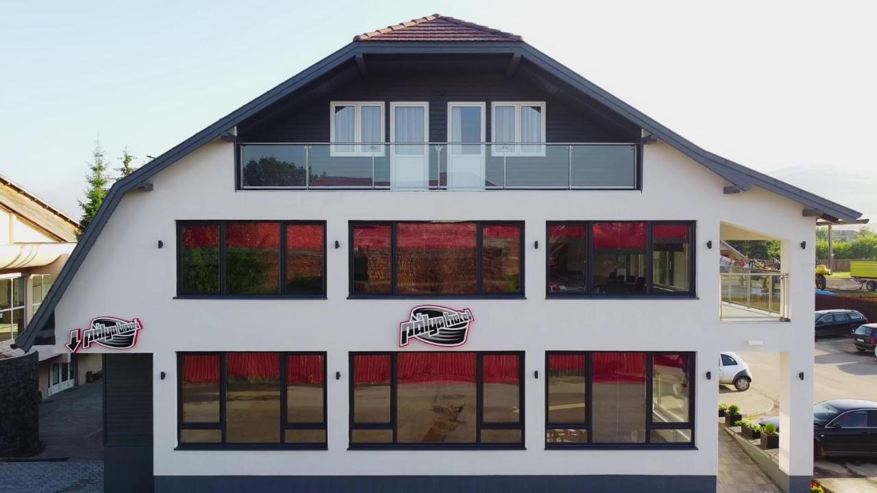 Palya Hotel جورجيني المظهر الخارجي الصورة